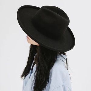 Gigi Pip Maude Pencil Brim Hat in Black M/L 59